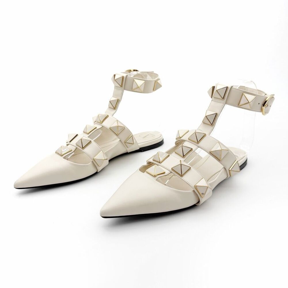 VALENTINO Roman Rockstud White Gold Caged Flat 38 Pointed Toe Leather Gladiator
